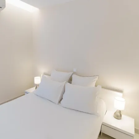Cannes: Superbe De Type T2 Pour 4 Pers * קאן