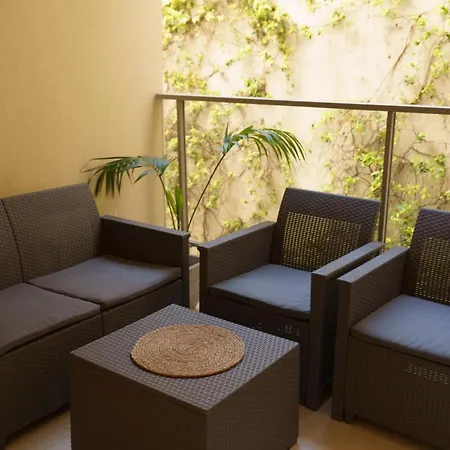 Cannes: Superbe De Type T2 Pour 4 Pers דירה קאן
