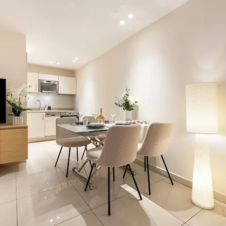 Cannes: Superbe De Type T2 Pour 4 Pers Apartmán *