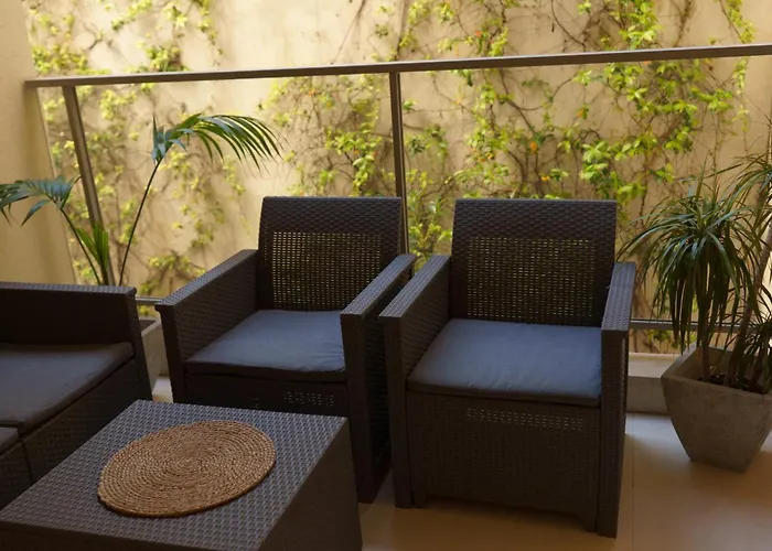 Cannes: Superbe De Type T2 Pour 4 Pers